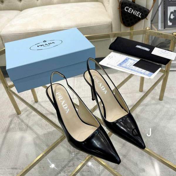 Picture of Prada Shoes _SKUPradasz35-40919196.5CMJ1102